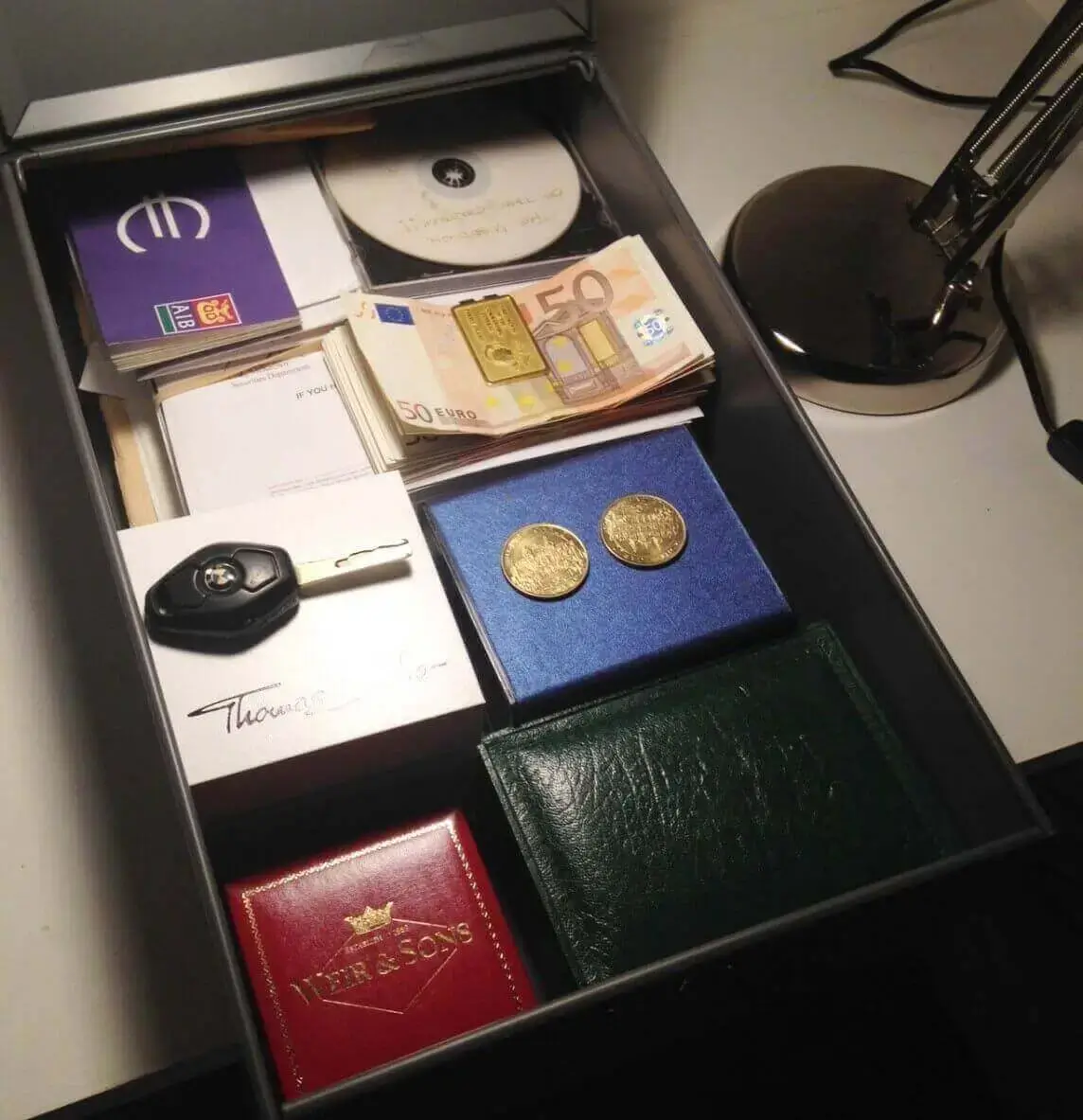 Don't put your valuables in the bank, says Bloomberg